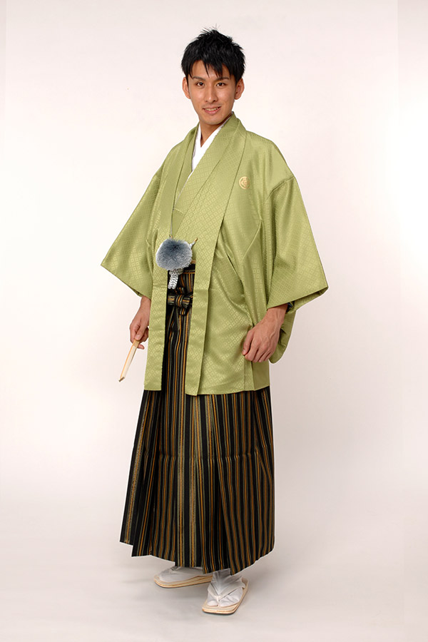 紋付袴　よもぎ