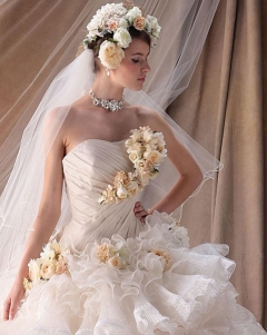 【レンタル可能】ビンテージ風ドレスで大人可愛いを演出できるウェディングドレス