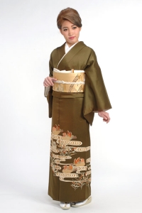 色留袖