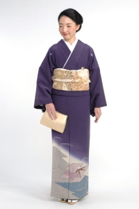色留袖