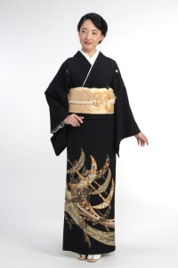 鶴と束ね熨斗の留袖 黒留袖