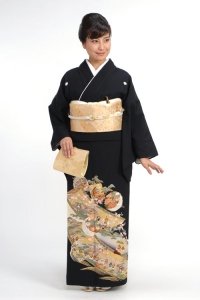 御所解きの留袖 黒留袖