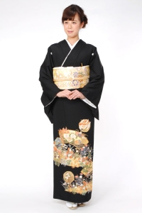 扇面に牡丹の留袖 黒留袖
